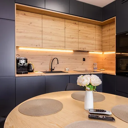 Nova Letnica #152 By Bookinghost アパート グダニスク